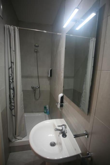 Divina Malasana Apartment Madrid Exterior photo